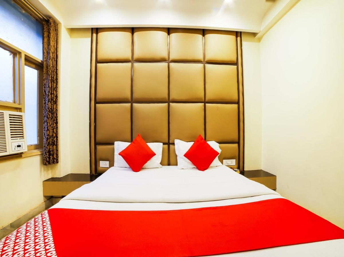 Oyo 78699 Hotel Klick International New Delhi Exteriör bild