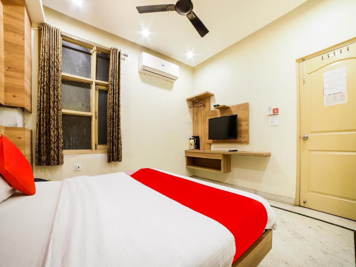 Oyo 78699 Hotel Klick International New Delhi Exteriör bild