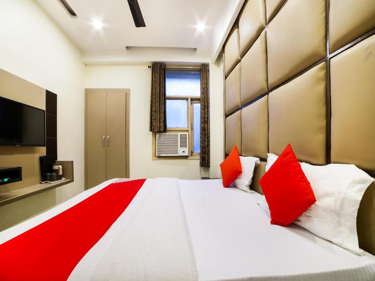 Oyo 78699 Hotel Klick International New Delhi Exteriör bild